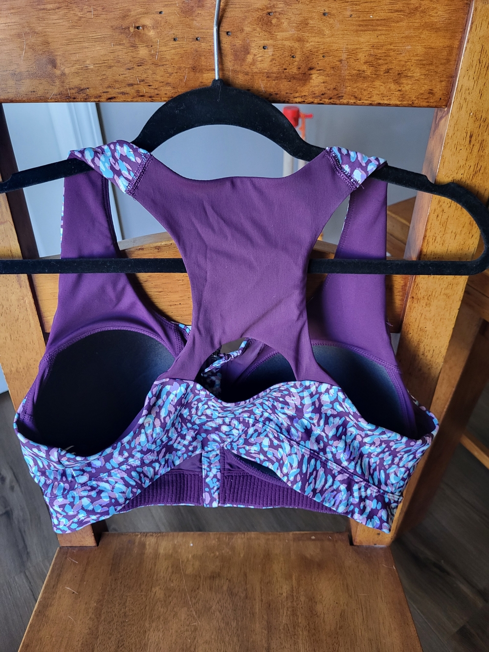 tek gear Purple and Light Blue Patterned Front-Zip Sports Bra - Picture 4 of 6